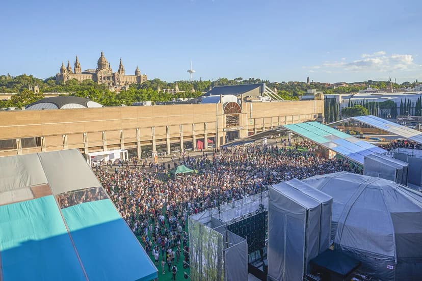 Sónar Barcelona: Tickets, Venues, and Sónar Week Logistics