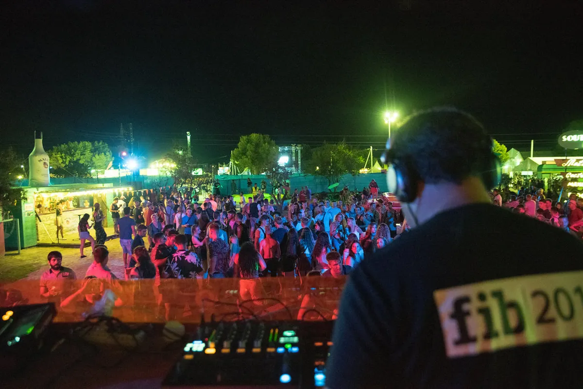 FIB Benicàssim 2026: Why the Night-Owl Schedule Changes Everything